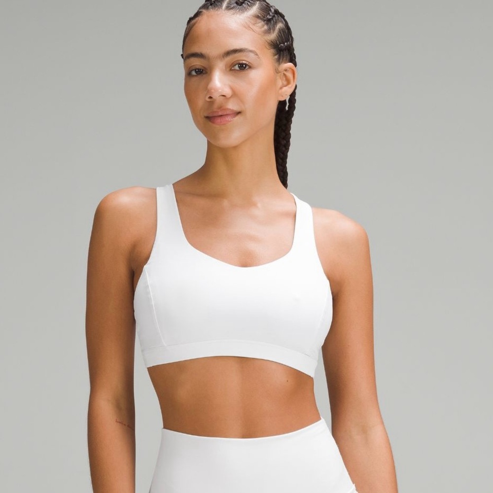 Lululemon Free to Be Serene Bra White size 8